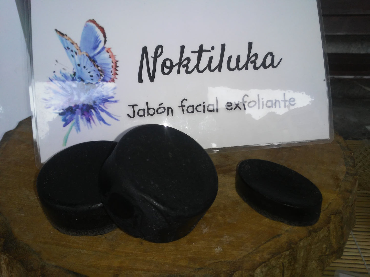 NOCTILUCA. Jabón facial pieles grasas o mixtas